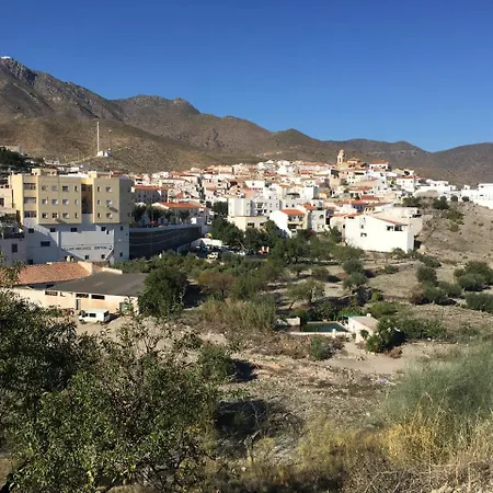 La Escapada Uleila Del Campo